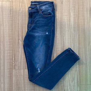 Old Navy Rockstar Mid-Rise Skinny Jeans Size 2.
